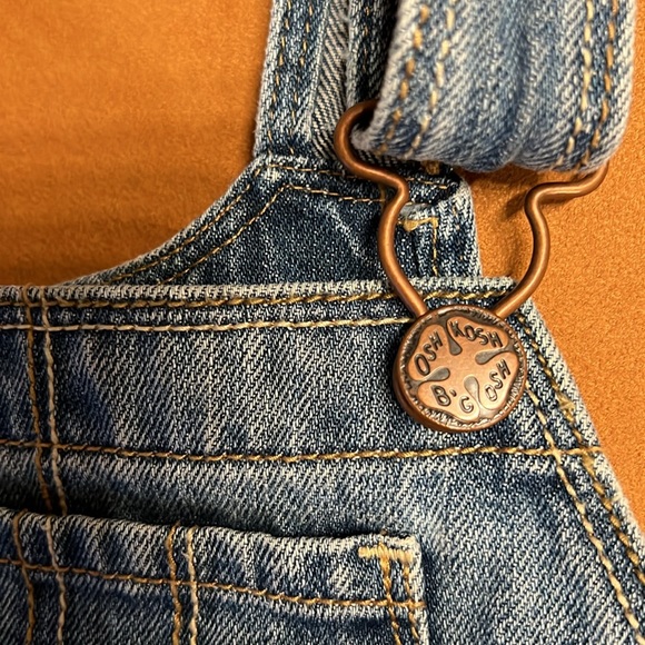 2T OshKosh Toddler Overalls Champagne Jean Dress w/ Gold Glitter Tulle Hearts - Picture 4 of 5